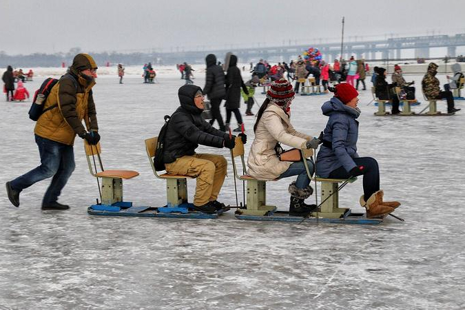 美丽的哈尔滨，雪后的松花江，有着别具一格的美景