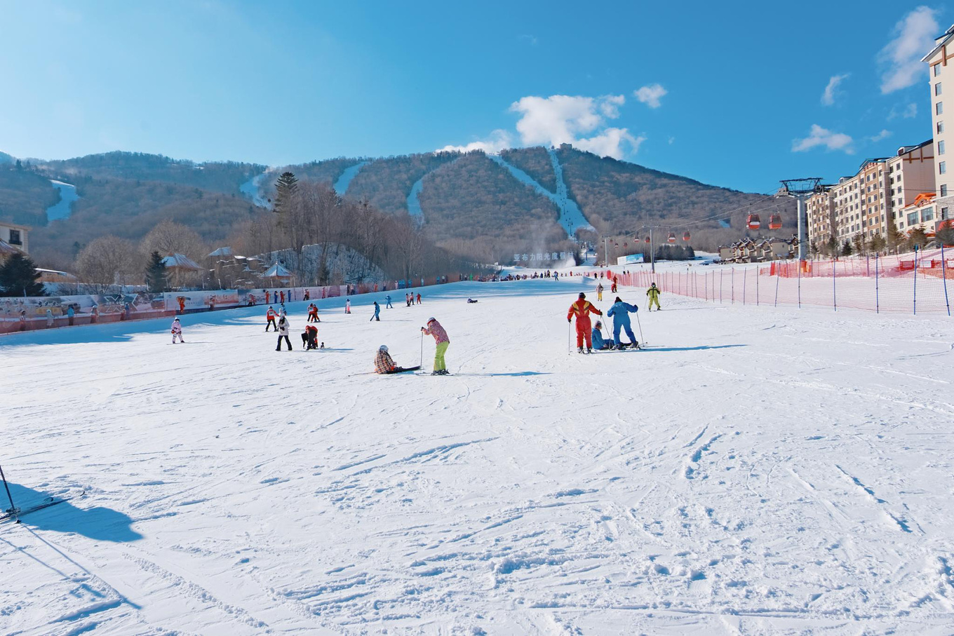 在哈尔滨怎么玩雪？这份哈尔滨3日游攻略请你收好